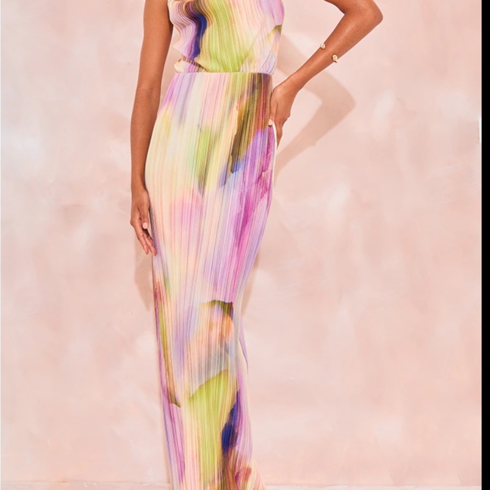 Multi color summer Dress ‼️FINAL PRICE‼️ - Picture 4 of 9